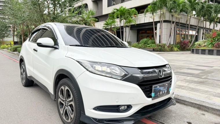 2018 Honda HRV S版 1.8 原鈑件認證車 保固一年2萬公里